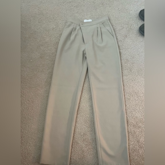 Never worn Abercrombie wide leg trouser - Picture 1 of 4